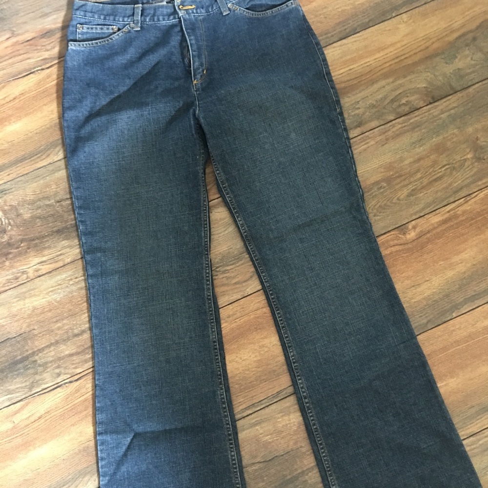 Jeans - Picture 3 of 3